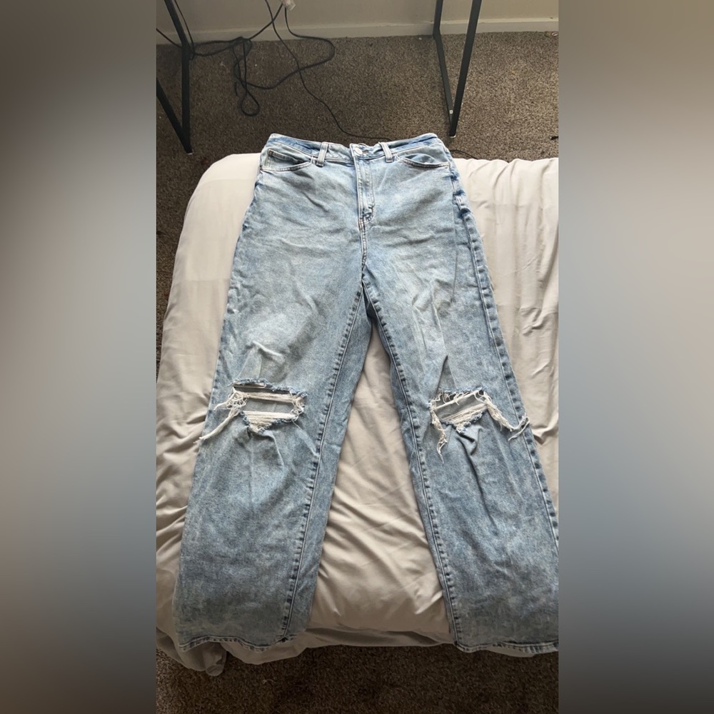 Blue ripped boyfriend jeans